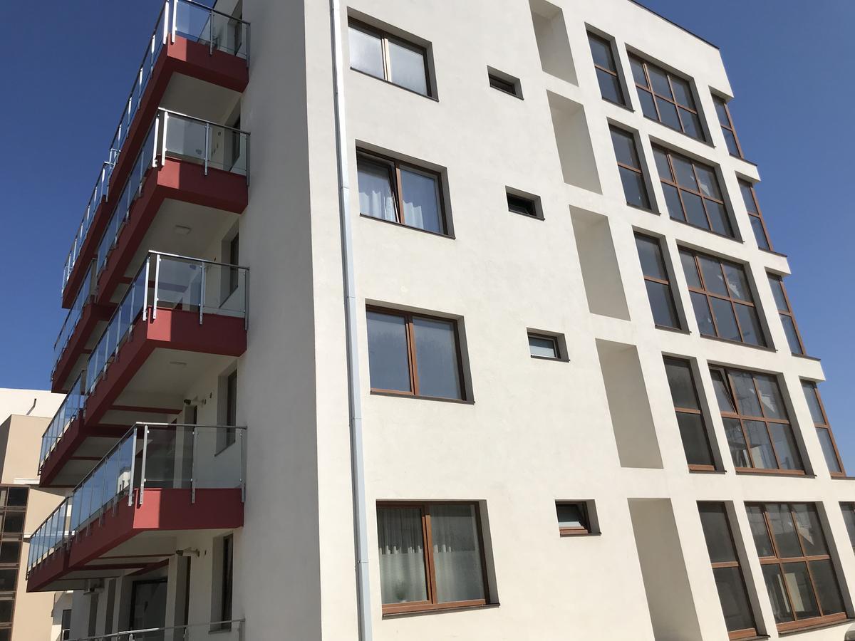 London Apartment Navodari Exterior photo